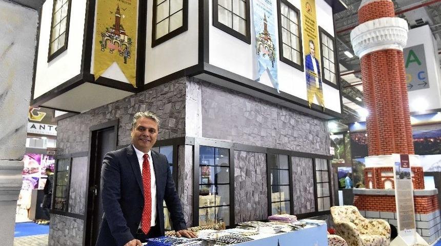 Uysal, Kalei&ccedil;i&rsquo;ni Tanıttı