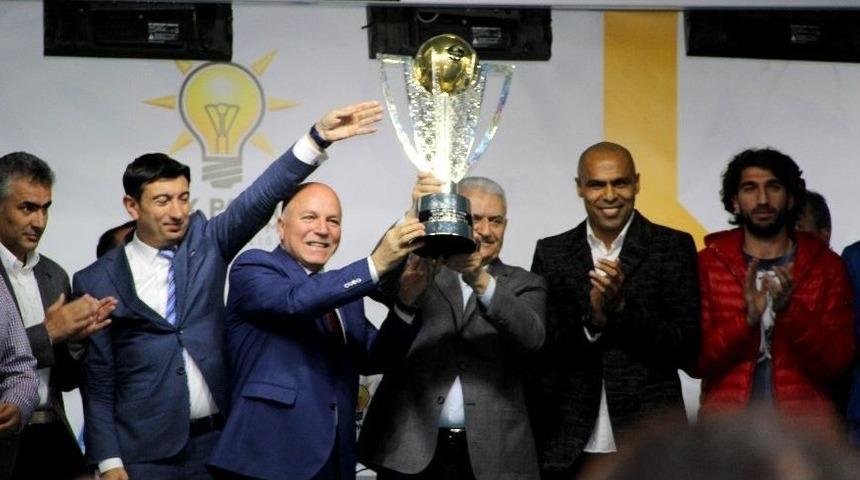 Başbakan Yıldırım, Erzurum&rsquo;da 5. Geleneksel Ahde Vefa İftar Programı&rsquo;na Katıldı