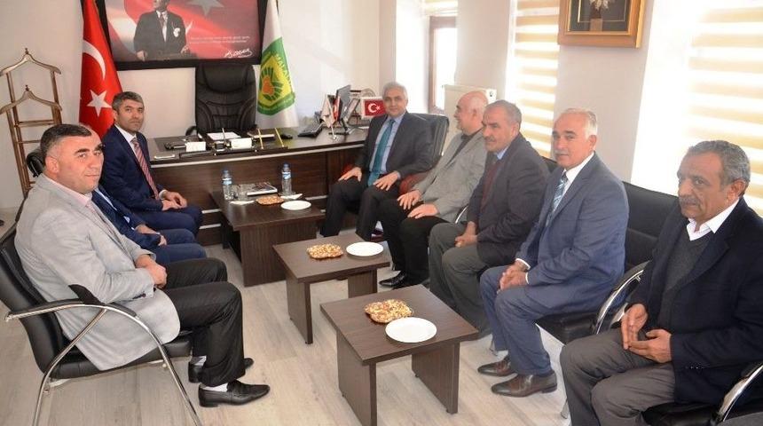 Emniyet M&uuml;d&uuml;r&uuml; Urhal&rsquo;dan, İnce&rsquo;ye Hayırlı Olsun Ziyareti