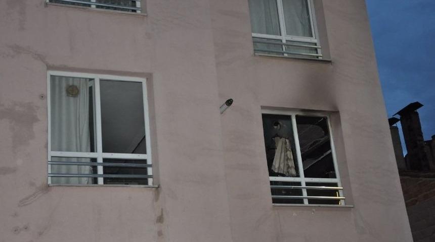 Uşak&rsquo;taki Yangında 3 Yaşındaki &Ccedil;ocuk &Ouml;ld&uuml;