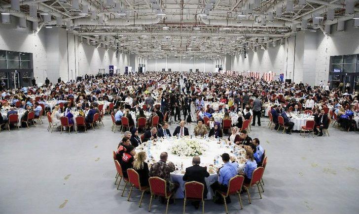 Cumhurbaşkanı Erdoğan, Polis Teşkilatıyla İftarda Buluştu G4