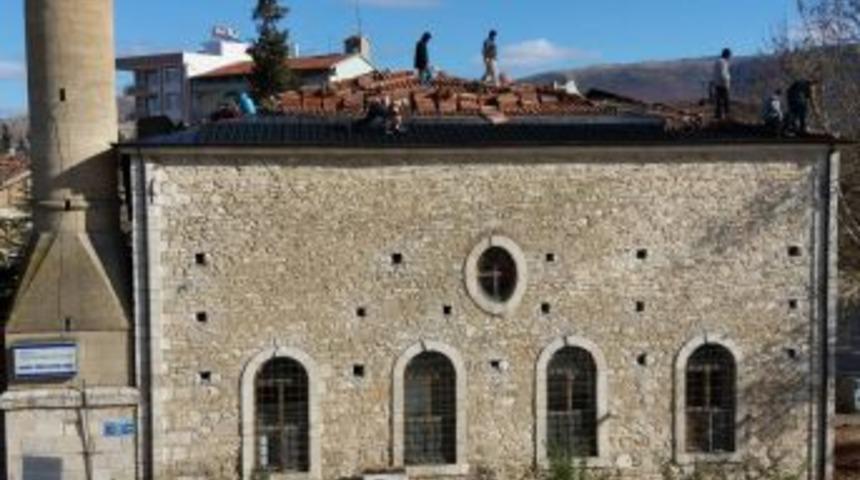 139 Yıllık Tarihi Cami Restore Ediliyor