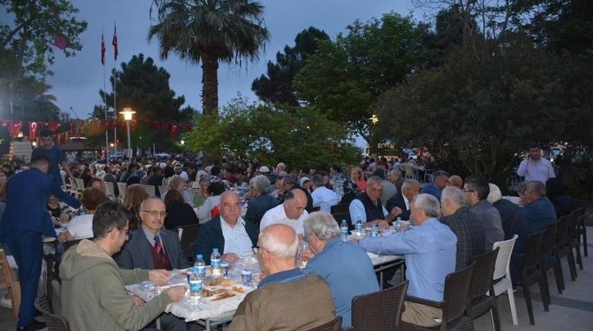 Sinop Belediyesinden Vatandaşa İftar
