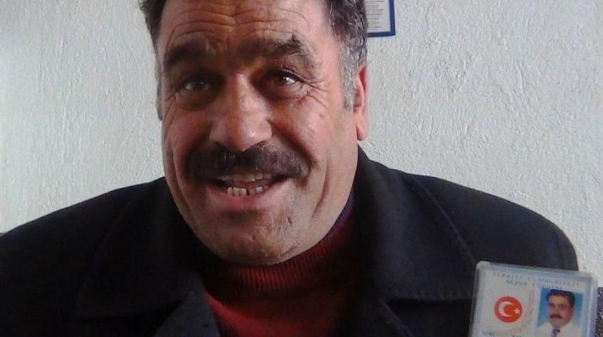 Adını Duyan Bir Daha Soruyor