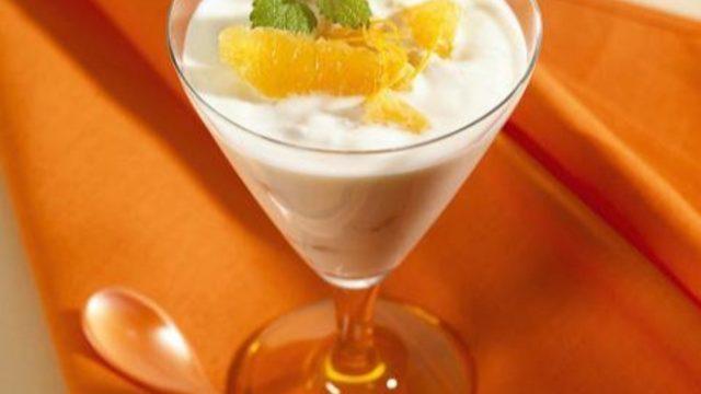 Portakallı ve Naneli Yoğurt