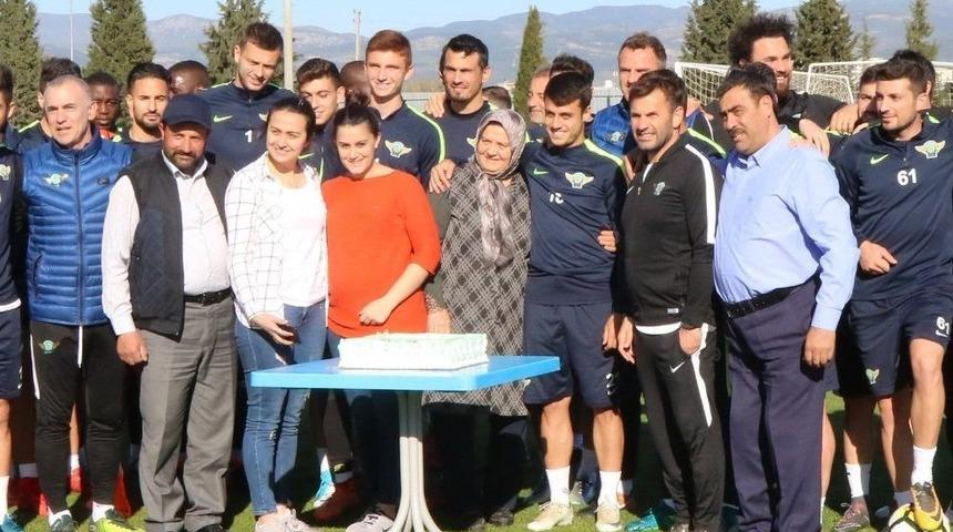 T.m. Akhisarspor, A. Alanyaspor Ma&ccedil;ı Hazırlıklarına Başladı