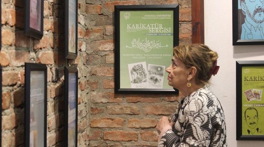 30 Yıllık Afişler Sergilendi