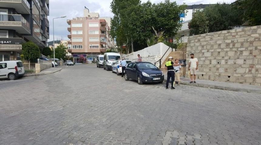Kuşadası&rsquo;nda Trafik Kazası; 1 Yaralı