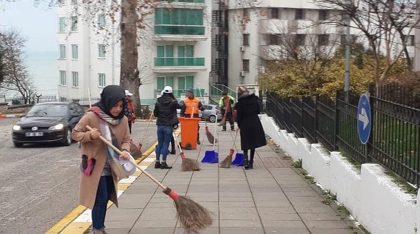 Üniversite Öğrencilerinden Duyarlılık Örneği