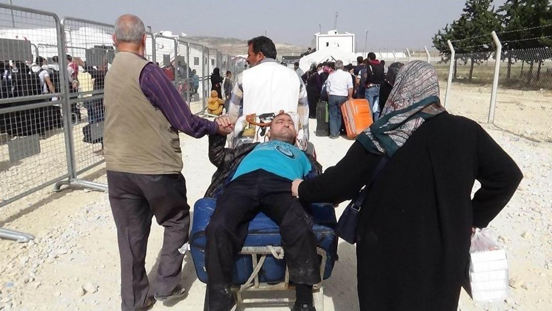 Suriyeliler Koşarak &Uuml;lkelerine Gittiler