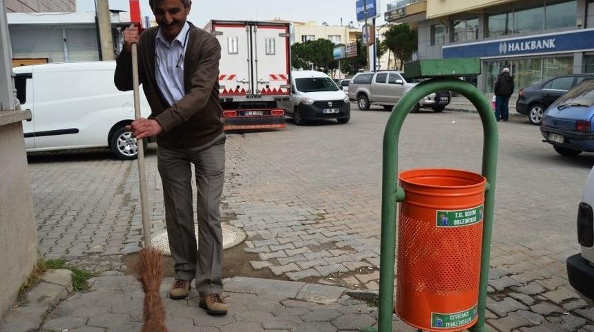 Esnaf Odası Başkan Yardımcısından &Ouml;rnek Davranış