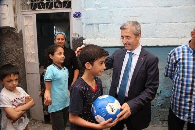 Şahinbey Belediye Başkanı Tahmazoğlu’ndan Ev Ziyaretleri