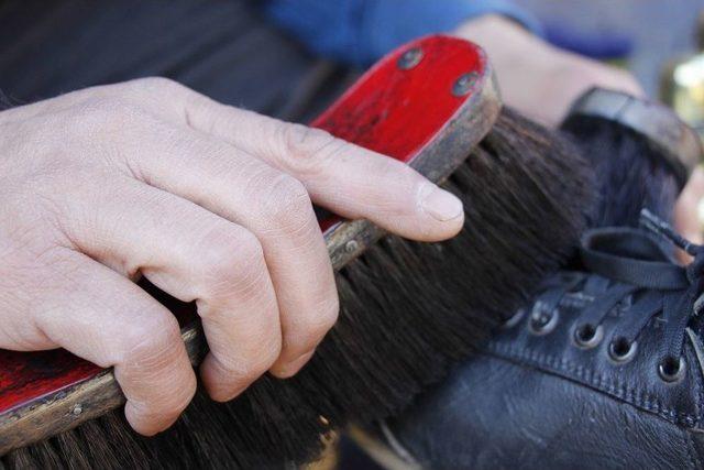 &Ccedil;ocuklarının Geleceği İ&ccedil;in Emekliliğini Feda Etti 2