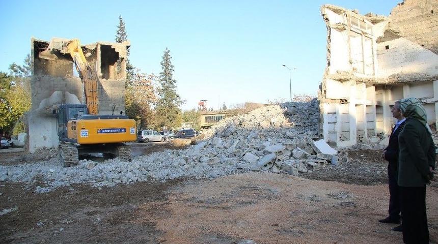 Şahinbey Belediyesi İl&ccedil;eye Dokunuyor