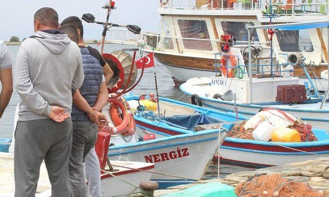 Balıkesir’de Balıkçı Teknesi Battı: 1 Kişi Kurtarıldı, 4 Kişi Kayıp