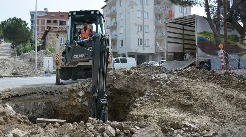 G&ouml;rdes&rsquo;e 7 Bu&ccedil;uk Kilometrelik Yağmursuyu Hattı D&ouml;şeniyor