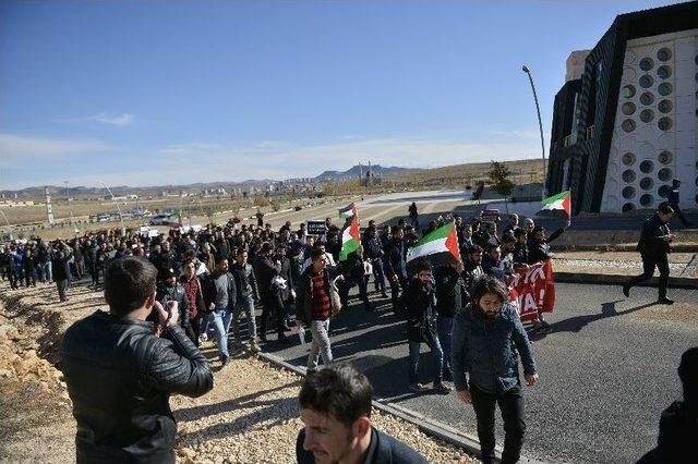 Mardin’de Kudüs Tepkisi