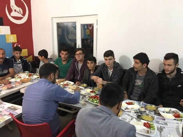 Çan Ülkü Ocaklarından Sahur Programı