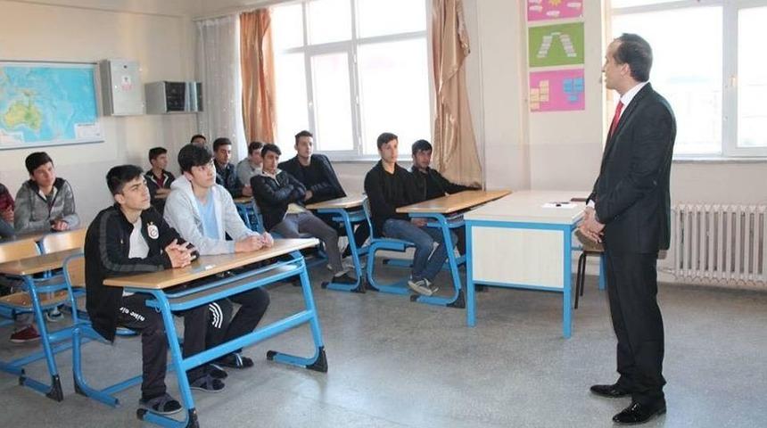 Pansiyonda Kalan &Ouml;ğrenciler İ&ccedil;in Gelişim Kursları A&ccedil;ıldı