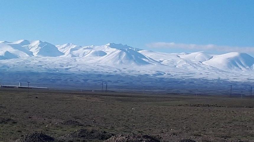 Tekelti Dağı’na Kar Yağdı