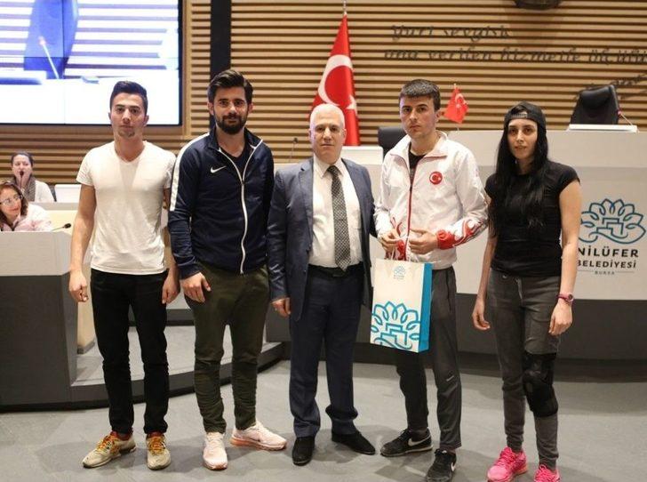 Halk Günü’ne Katılanların En Önemli Sorunu İşsizlik G2