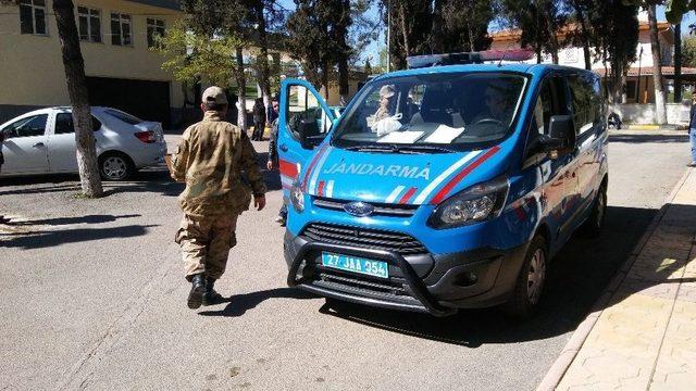 Patlayan Su Borusunu Onarmak İçin Kazdığı Çukur, Oğlunun Mezarı Oldu