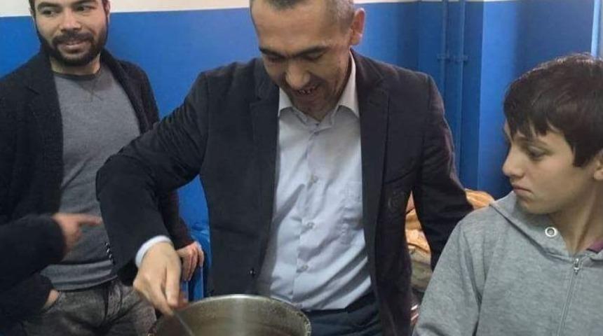 &Ouml;ğretmenlerden &Ouml;ğrencilere &Ccedil;orba İkramı