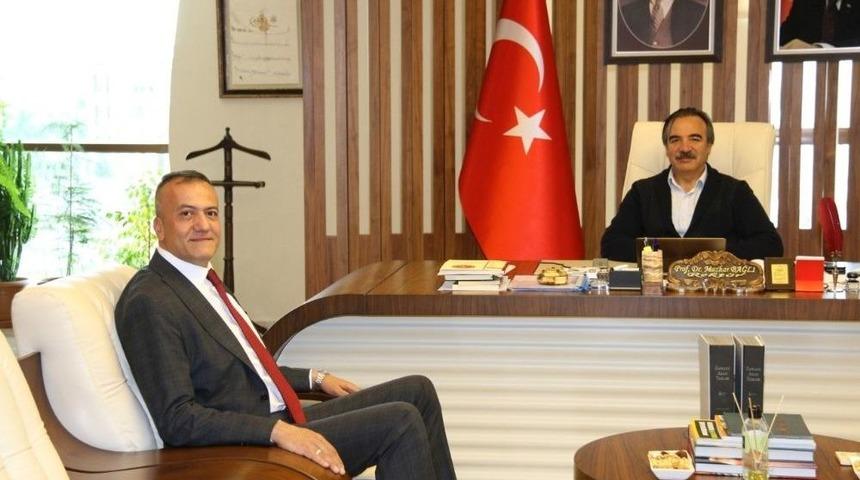 Kapadokya &Uuml;niversitesi Rekt&ouml;r&uuml; Karasar&rsquo;dan Nev&uuml; Rekt&ouml;r&uuml; Bağlı&rsquo;ya Ziyaret