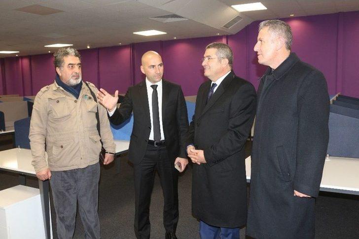 Van’da ‘çağrı Merkezi’ Kuruluyor G3