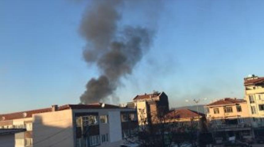 Yenice&rsquo;de Tarım Arazisindeki Yangın S&ouml;nd&uuml;r&uuml;ld&uuml;