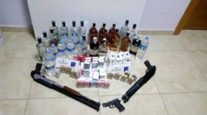 Yakakent&rsquo;te Ka&ccedil;ak İ&ccedil;ki Ve Sigara Ele Ge&ccedil;irildi