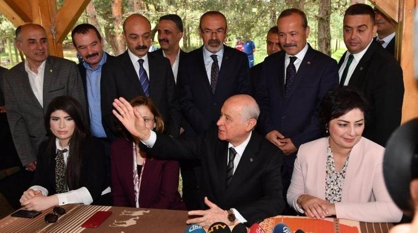 Bah&ccedil;eli Se&ccedil;im Maratonuna Doğa Molası Verdi