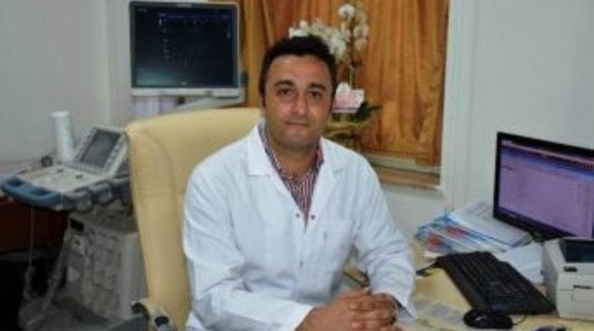 Do&ccedil;. Dr. Ahmet G&uuml;ler, Hasta Kabul&uuml;ne Başladı