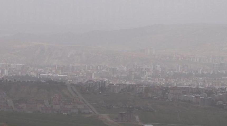 Sivas&rsquo;ta Tozlu Hava Etkili Oldu