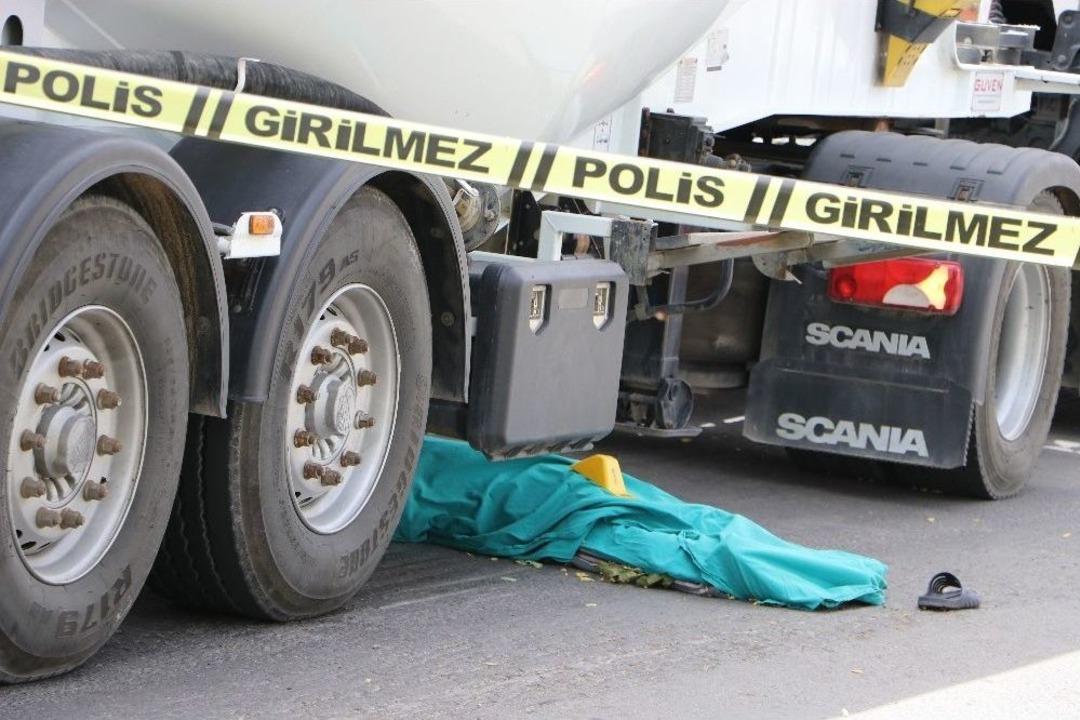 Tırın &Ccedil;arptığı Suriyeli İş Adamı &Ouml;ld&uuml;