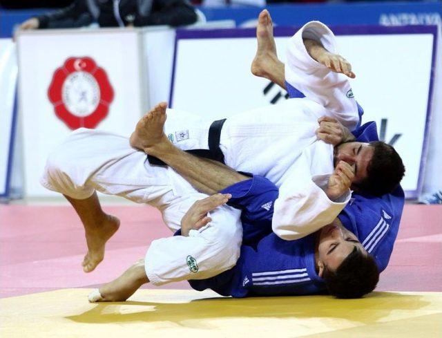 Türkiye Büyükler Ferdi Judo Şampiyonası Antalya’da Başladı