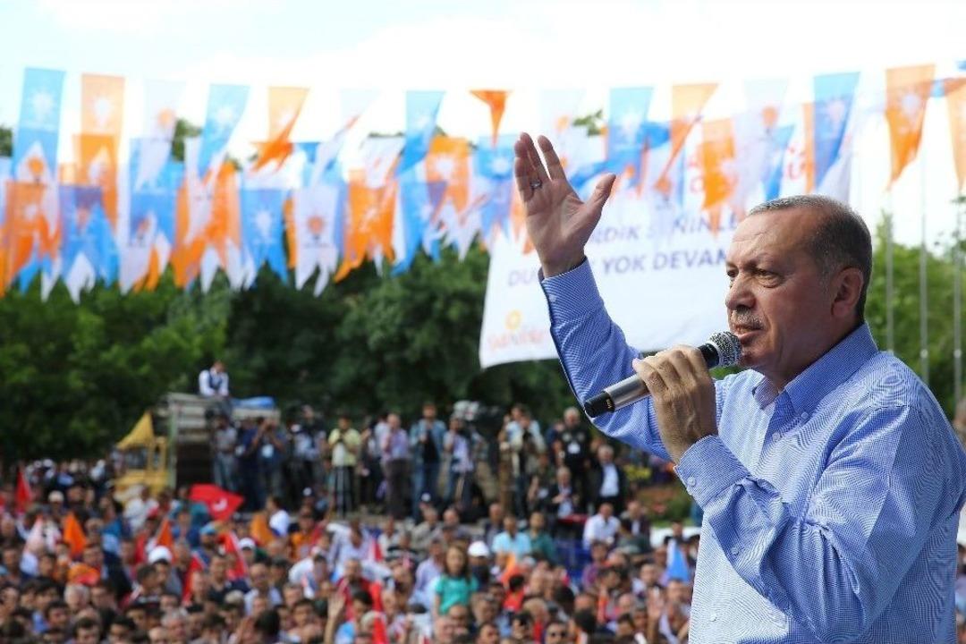 Cumhurbaşkanı Erdoğan: "&ccedil;ıraklarla Mıraklarla Bu İş Olmaz, Bu İş Y&uuml;rek İşi Y&uuml;rek" (1)