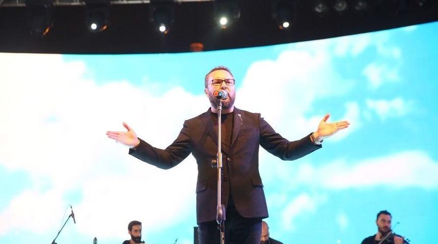 Mustafa Cihat Esenlerlilerle Buluştu