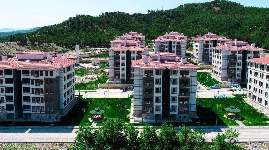 Osmancık&rsquo;ta 198 Aileye Evleri Teslim Edildi