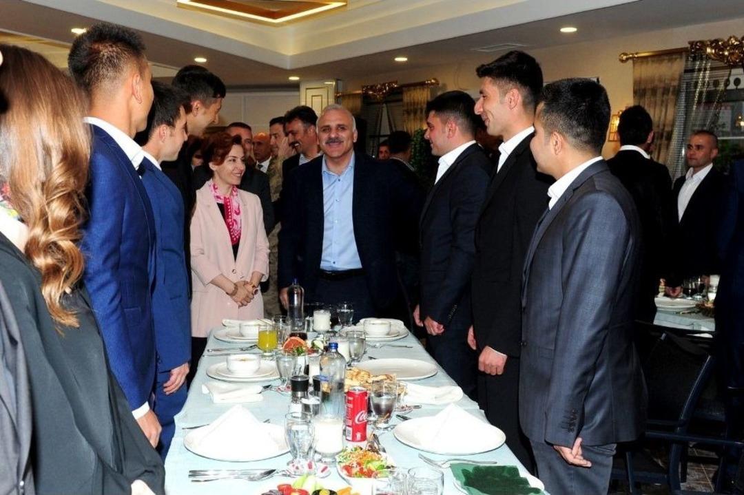 Afrin Kahramanları Van&rsquo;a D&ouml;nd&uuml;