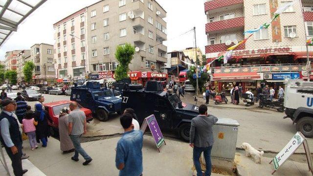 Gazi Mahallesinde Pazarcıların Kavgası Kanlı Bitti