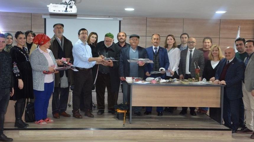 Yaşlı Ceviz Ağa&ccedil;ları &Ccedil;eşit Değiştiriyor