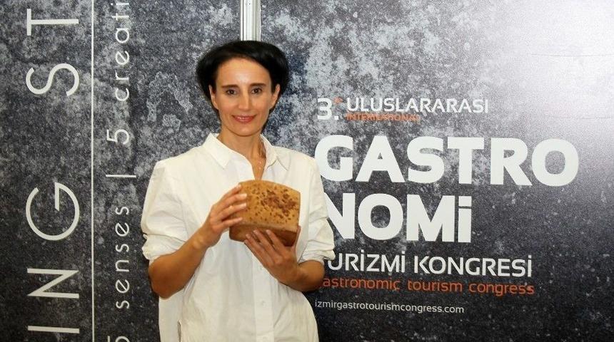 Postmodern Ekmek Ustasından Ekmeğin Tarihçesi