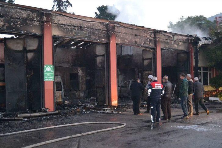 Karayolları Şefliğindeki Yangın Söndürüldü G1