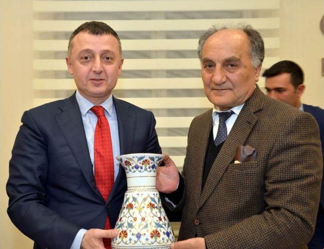 Vali Yardımcısı Kahveci&rsquo;ye Veda Yemeği 1