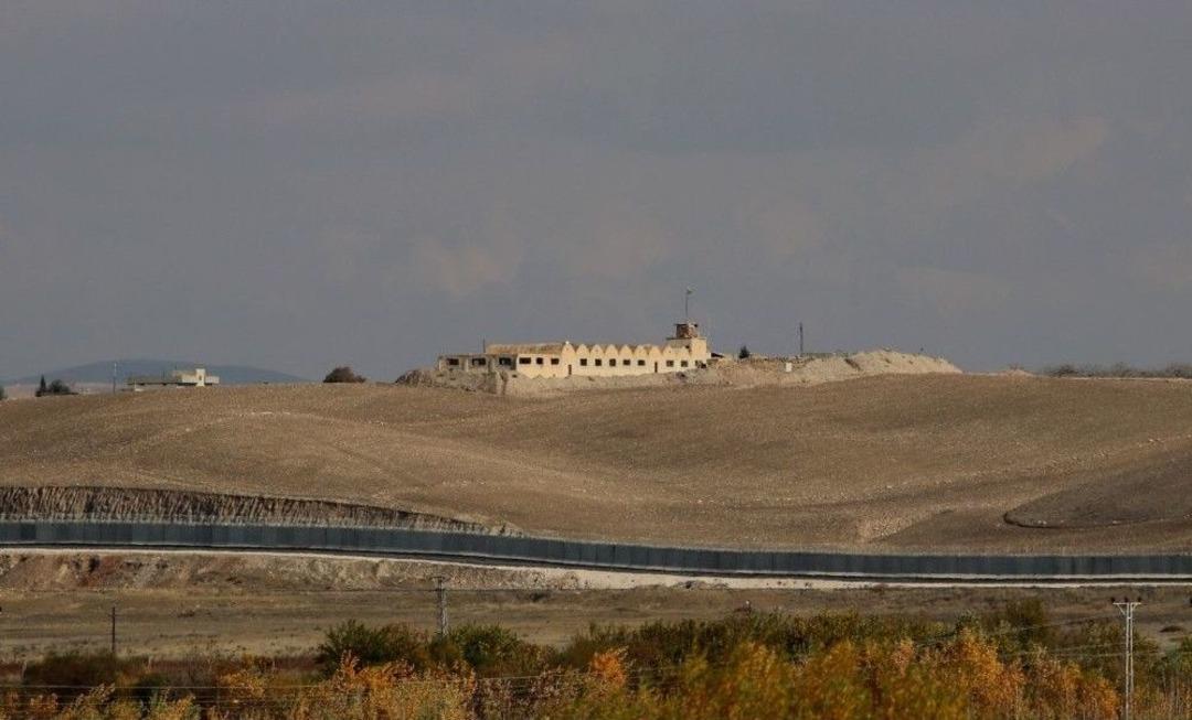 Ypg, Fırat Kıyısında Karakollar Kurdu