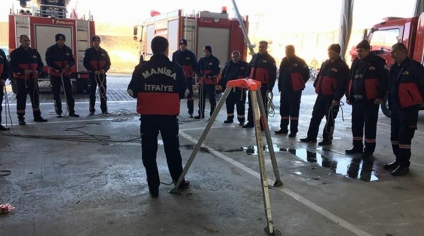 İtfaiye Ekiplerine Y&uuml;ksekte &Ccedil;alışma Eğitimi