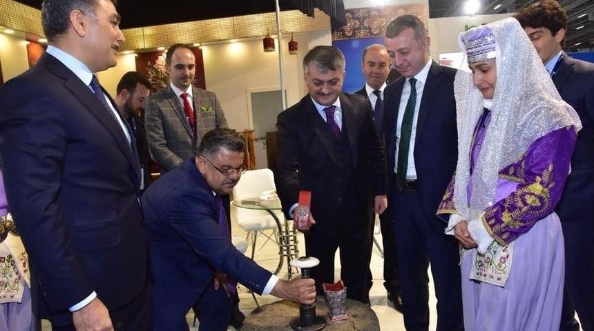 Başkan Yağcı, 11. Uluslararası Travel Turkey İzmir Turizm Fuarı&rsquo;na Katıldı