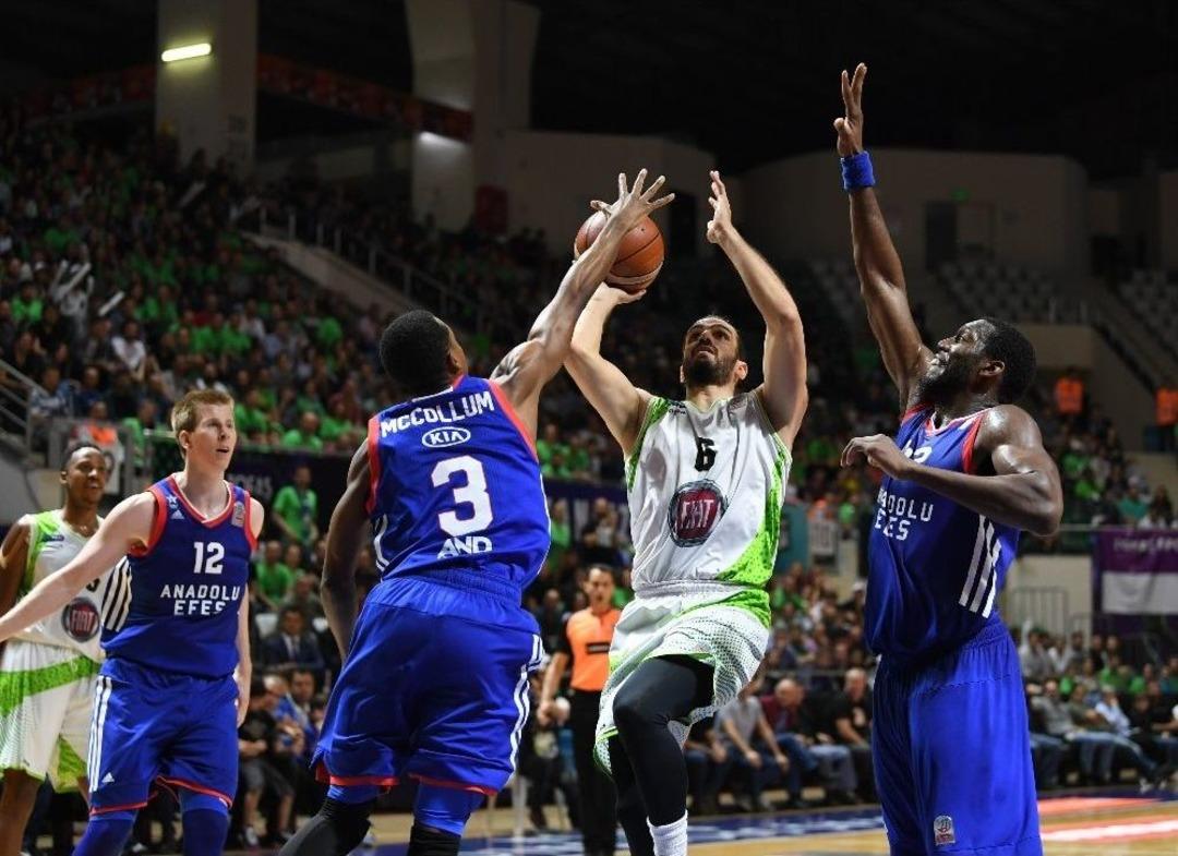 Tahincioğlu Basketbol S&uuml;per Ligi Play-off: Tofaş: 91 - Anadolu Efes: 63