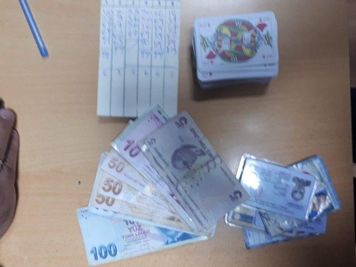 Kocaeli’de Kumar Operasyonu: 8 Gözaltı G3